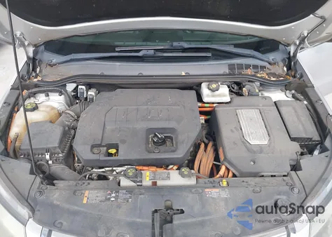 2015 Chevrolet Volt из США, поврежденный, VIN 1G1RB6E47FU106018